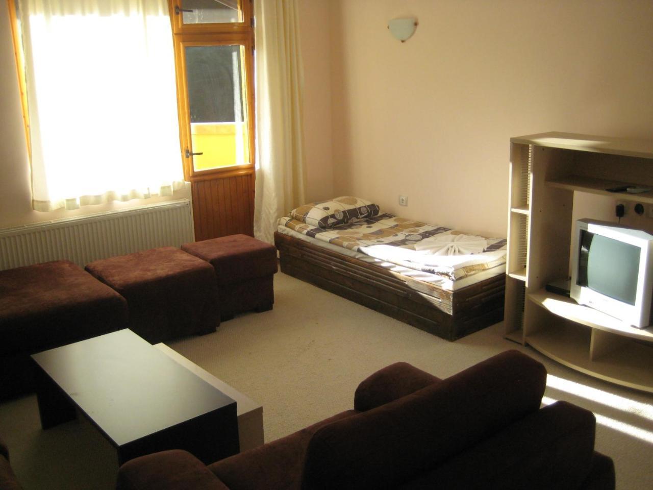 Hotel Restaurant Popini Laki Jagodina Zewnętrze zdjęcie