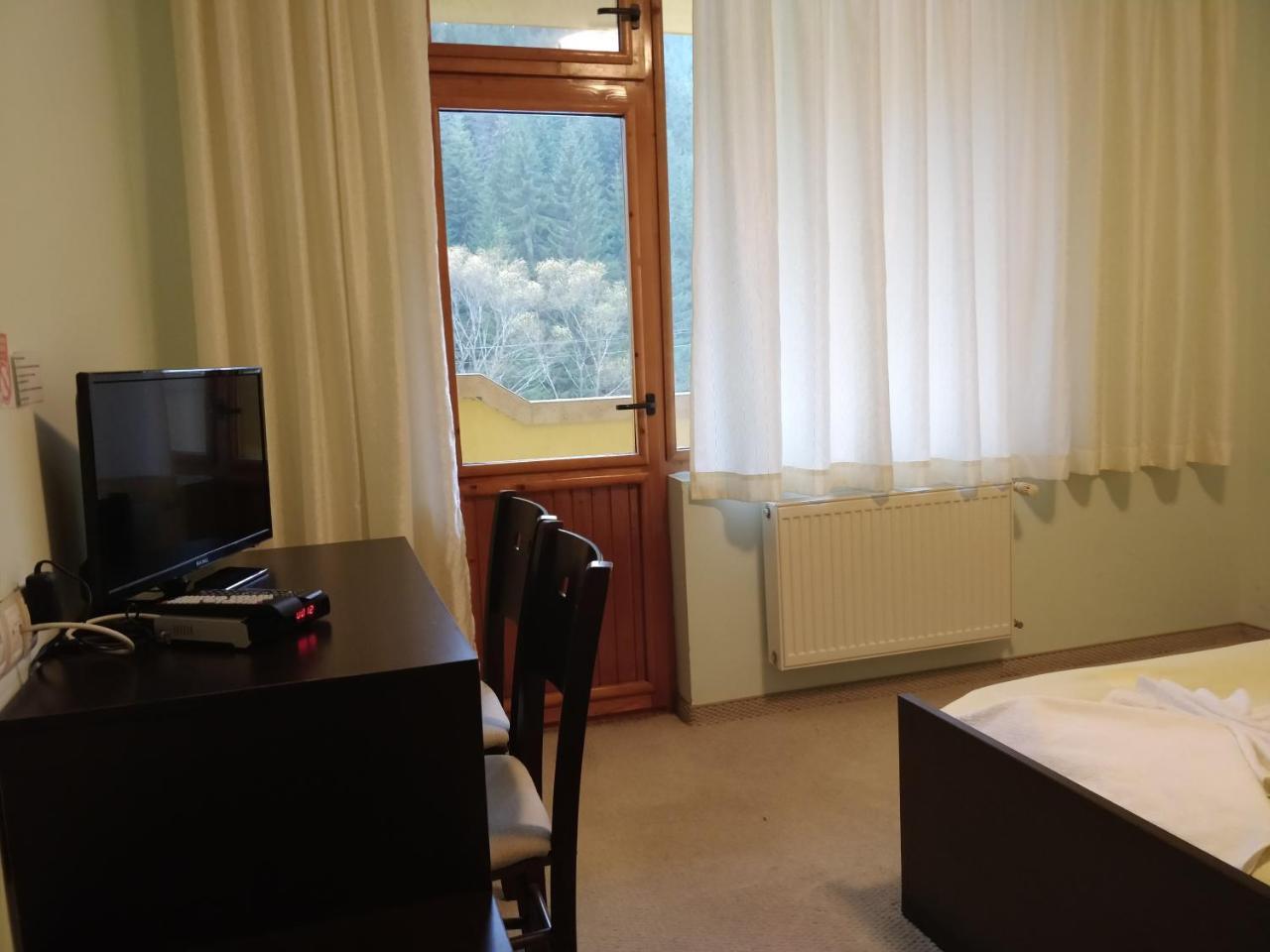 Hotel Restaurant Popini Laki Jagodina Zewnętrze zdjęcie